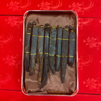 Red Ginseng Master black ginseng box overview